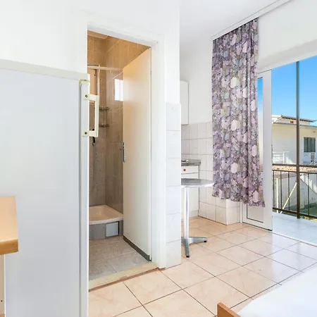 Apartment 2783c *